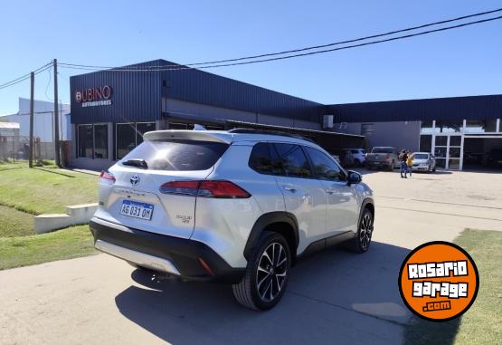 Autos - Toyota Corolla Cross SEG HEV 2023 Electrico / Hibrido 54000Km - En Venta