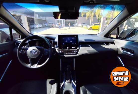 Autos - Toyota Corolla Cross SEG HEV 2023 Electrico / Hibrido 54000Km - En Venta