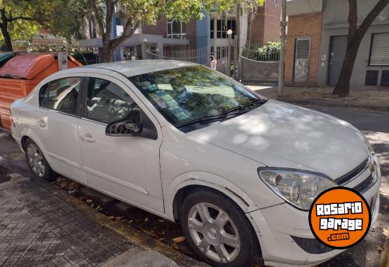 Autos - Chevrolet Vectra 2.4 16 v 2010 GNC 280000Km - En Venta
