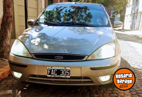 Autos - Ford Focus 2005 GNC 310000Km - En Venta