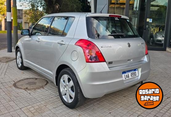 Autos - Suzuki SWIFT 1.5 2011 Nafta 110000Km - En Venta