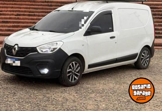 Utilitarios - Renault Kangoo 2018 GNC 220000Km - En Venta