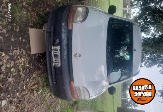 Utilitarios - Renault Kangoo 2000 Diesel 313000Km - En Venta