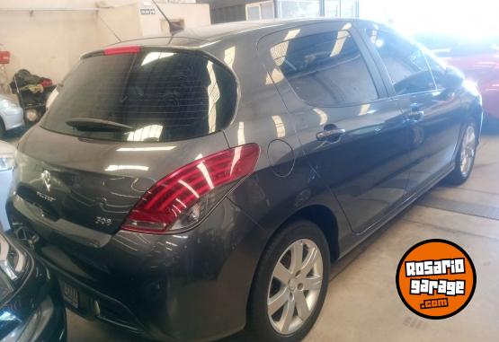 Autos - Peugeot 308 2016 Nafta 104000Km - En Venta
