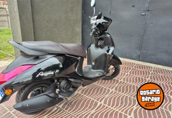 Motos - Yamaha FASCINO 2021 Nafta 9800Km - En Venta