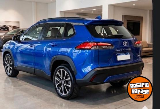 Camionetas - Toyota Corolla Cross 2024 Nafta 27000Km - En Venta