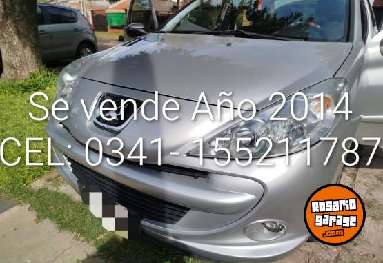 Autos - Peugeot 207 2014 Nafta 127000Km - En Venta