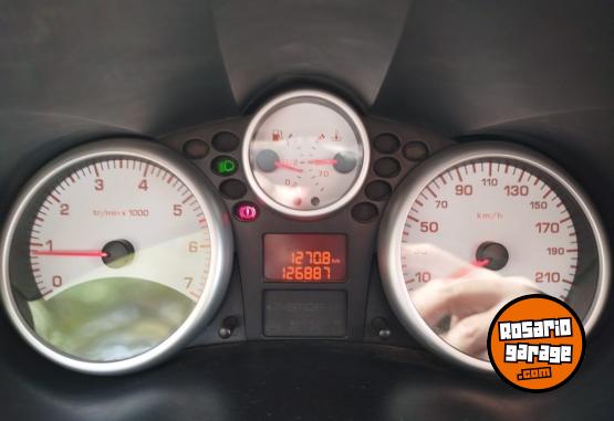 Autos - Peugeot 207 2014 Nafta 127000Km - En Venta
