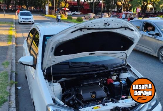 Autos - Toyota Etios Xls 2016 Nafta 78852Km - En Venta