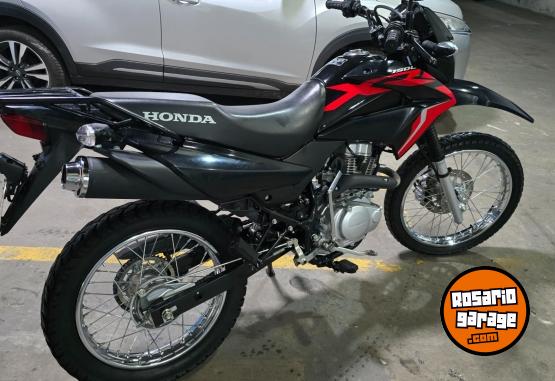 Motos - Honda XR 150 2023 Nafta 12700Km - En Venta