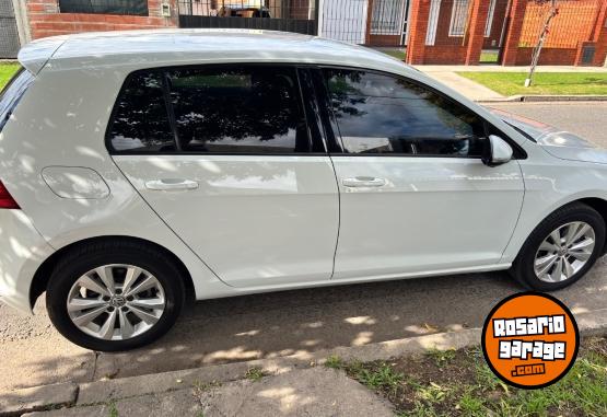 Autos - Volkswagen Golf 2016 Nafta 150000Km - En Venta