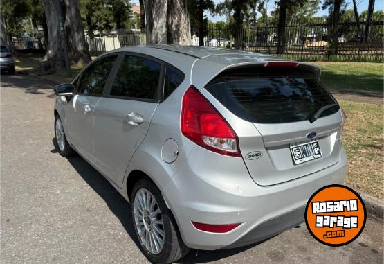 Autos - Ford Fiesta 2014 Nafta 67000Km - En Venta