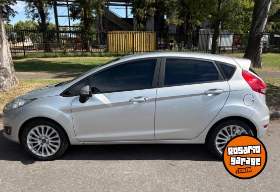 Autos - Ford Fiesta 2014 Nafta 67000Km - En Venta