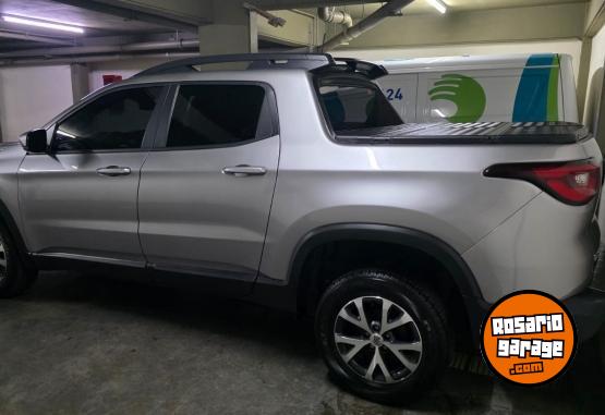 Camionetas - Fiat TORO 2023 Nafta 35000Km - En Venta