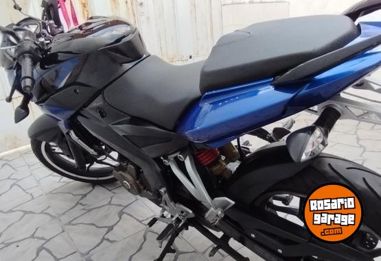 Motos - Bajaj ROUSER NS 200 2014 Nafta 17100Km - En Venta