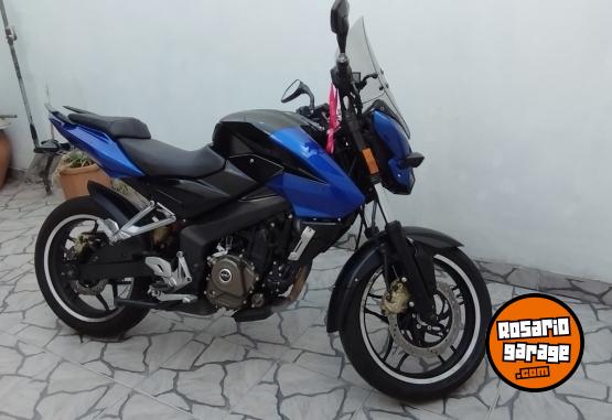 Motos - Bajaj ROUSER NS 200 2014 Nafta 17100Km - En Venta