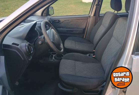 Camionetas - Ford Ecosport xls 1.6 2011 GNC 139000Km - En Venta