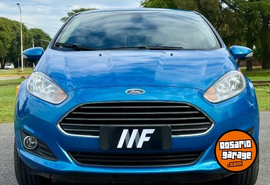 Autos - Ford Fiesta Titanium 2014 Nafta 69700Km - En Venta