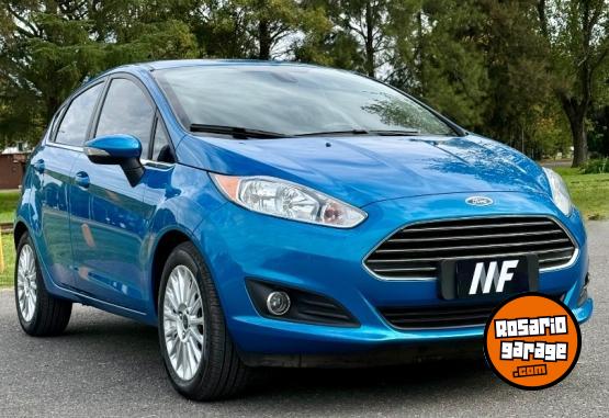 Autos - Ford Fiesta Titanium 2014 Nafta 69700Km - En Venta