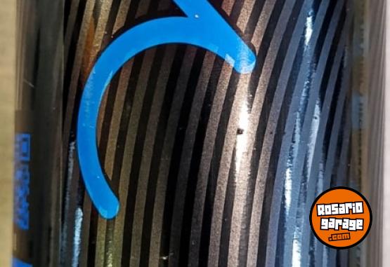 Deportes - Tubo de 2 pelotas de padel marca Niu - En Venta