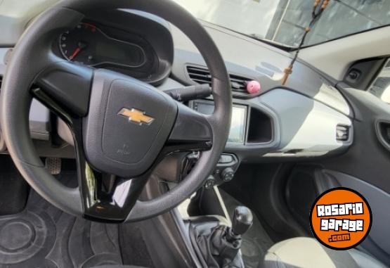 Autos - Chevrolet Onix Joy Plus Black 2022 GNC 89000Km - En Venta