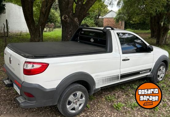 Autos - Fiat Strada Working 2016 Nafta 47000Km - En Venta