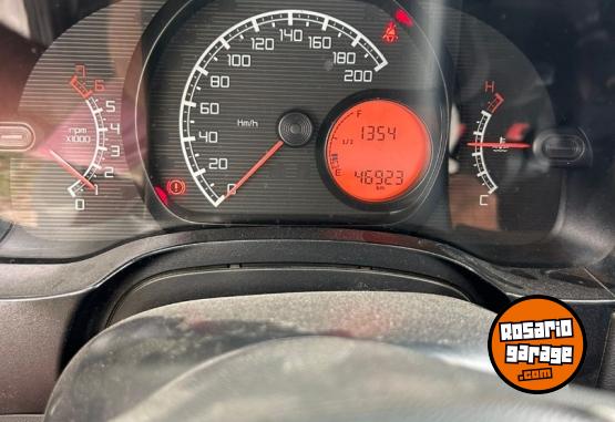 Autos - Fiat Strada Working 2016 Nafta 47000Km - En Venta