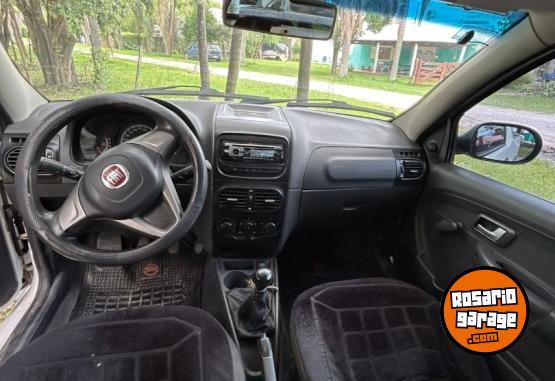 Autos - Fiat Strada Working 2016 Nafta 47000Km - En Venta