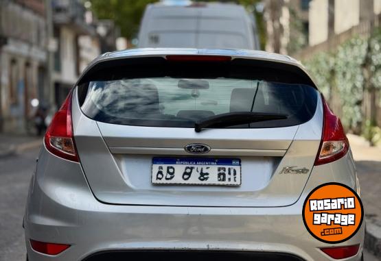 Autos - Ford Fiesta 2017 Nafta 130000Km - En Venta