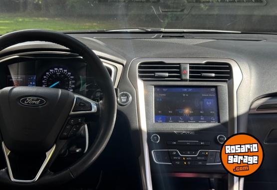 Autos - Ford Mondeo SE 2019 Nafta 73000Km - En Venta