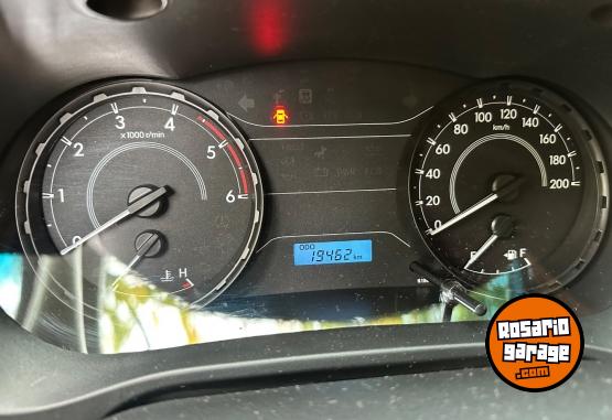 Camionetas - Toyota Hilux 2024 Diesel 19500Km - En Venta