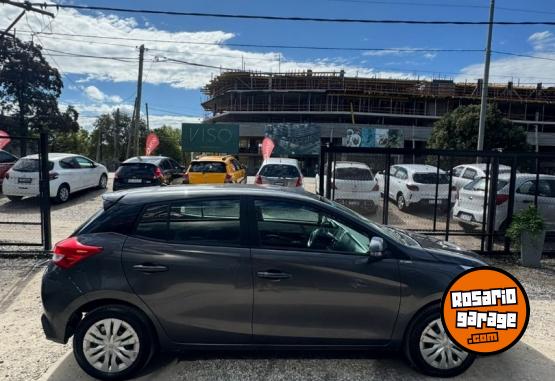 Autos - Toyota YARIS 1.5 XS 2024 Nafta  - En Venta