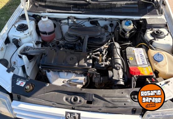 Autos - Peugeot 205 1998 Nafta 228000Km - En Venta