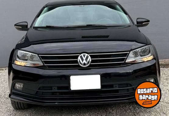 Autos - Volkswagen VENTO LUXURY 170HP 2.5 2015 Nafta 161000Km - En Venta