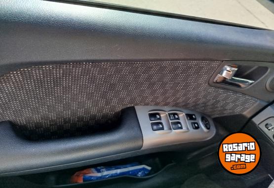 Camionetas - Kia Sportage 4x2 full 2008 Diesel 194000Km - En Venta