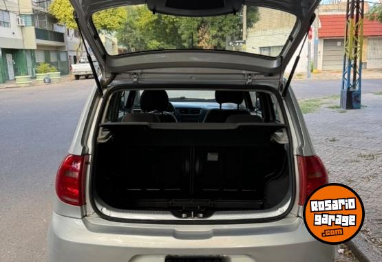 Autos - Volkswagen Fox 2014 Nafta 86600Km - En Venta