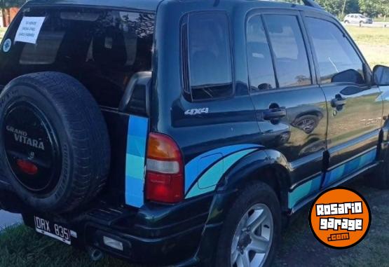 Autos - Chevrolet Gran vitara 4x4 2001 Diesel 300000Km - En Venta