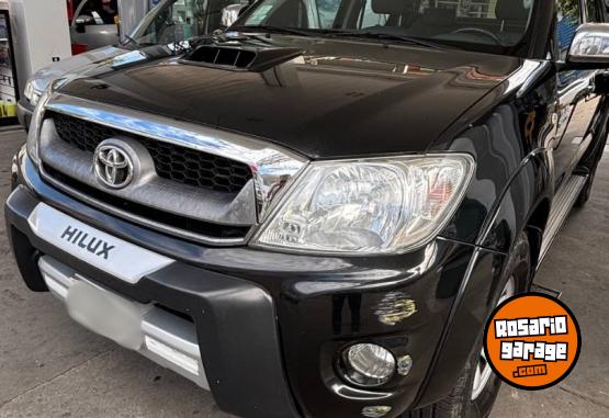 Camionetas - Toyota Hillux 2010 Diesel 220000Km - En Venta