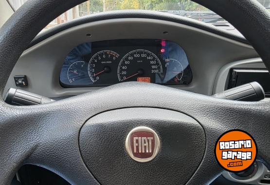 Autos - Fiat Siena 2011 GNC 315000Km - En Venta