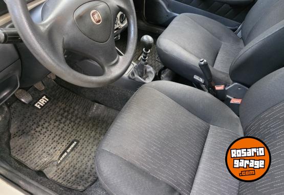 Autos - Fiat Siena 2011 GNC 315000Km - En Venta