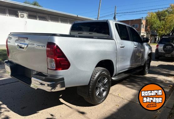 Camionetas - Toyota SR 4x2 AT 2025 Diesel 14000Km - En Venta