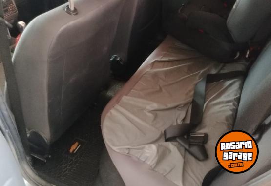 Autos - Chevrolet Classic 2014 Nafta 75000Km - En Venta