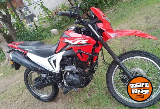 Motos - Honda XR 190 2025 Nafta 9000Km - En Venta