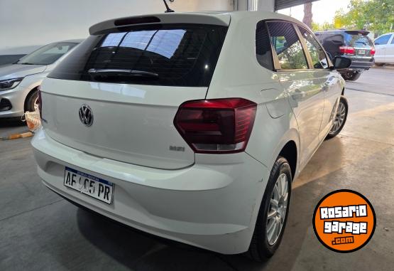Autos - Volkswagen Polo 2022 Nafta 102000Km - En Venta