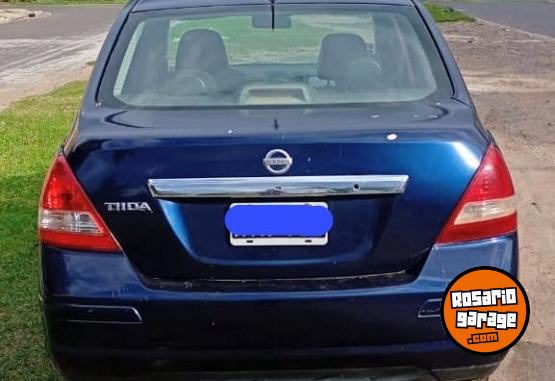 Autos - Nissan Tiida 2009 Nafta 150000Km - En Venta