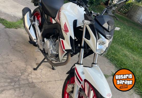 Motos - Honda CB 250 2022 Nafta 21500Km - En Venta