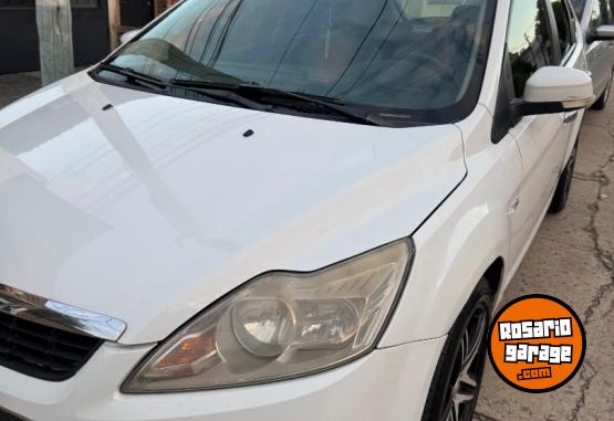 Autos - Ford trend plus 2.0L 2012 Nafta 175000Km - En Venta