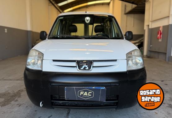 Utilitarios - Peugeot PARTNER 1.6 HDI COMFORT 2017 Diesel 151000Km - En Venta