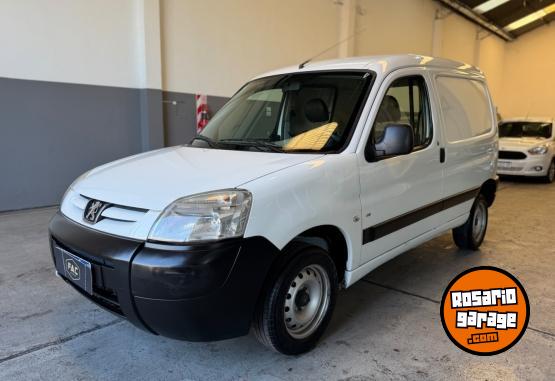 Utilitarios - Peugeot PARTNER 1.6 HDI COMFORT 2017 Diesel 151000Km - En Venta