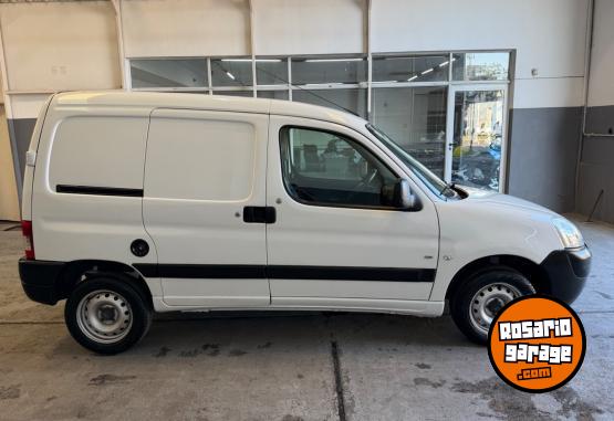 Utilitarios - Peugeot PARTNER 1.6 HDI COMFORT 2017 Diesel 151000Km - En Venta